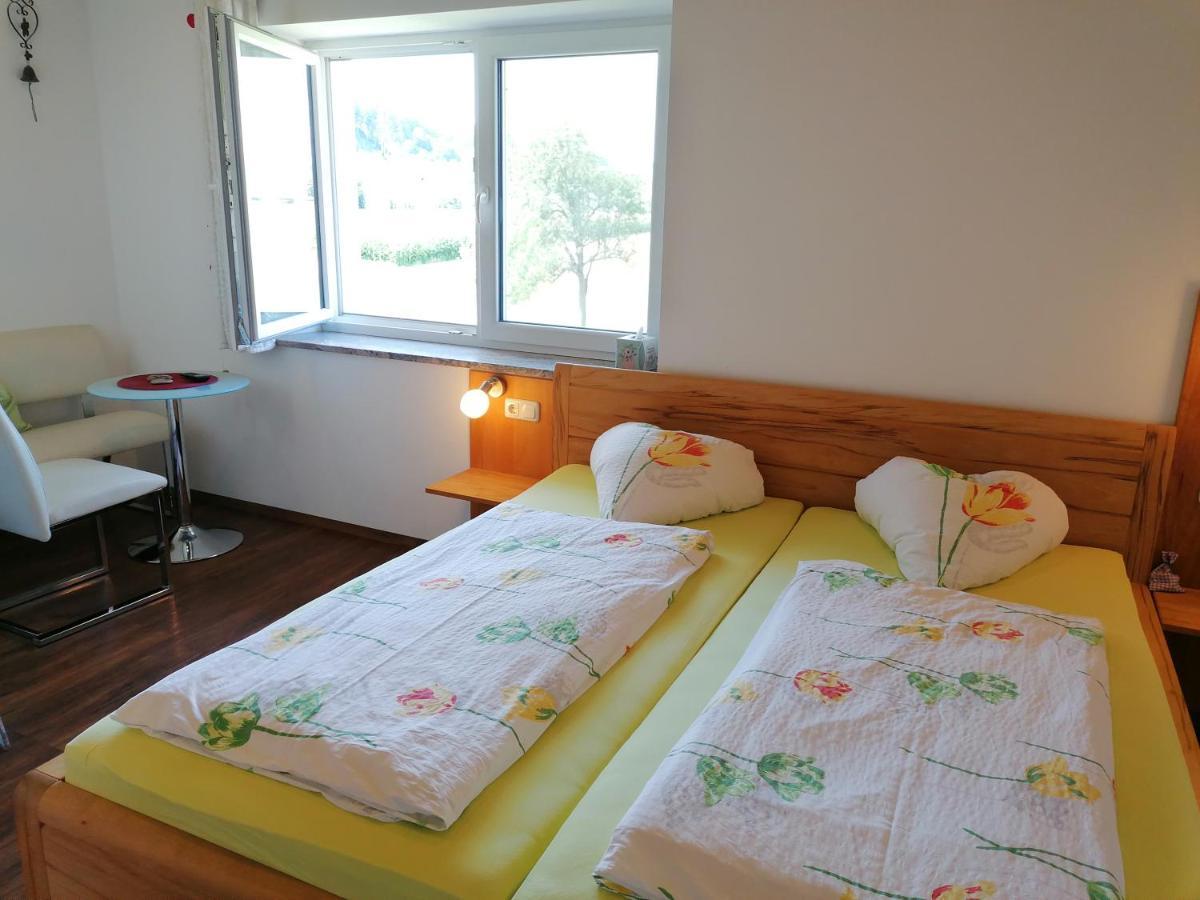 Peterseil'S Radl Zimmer Mauthausen Extérieur photo
